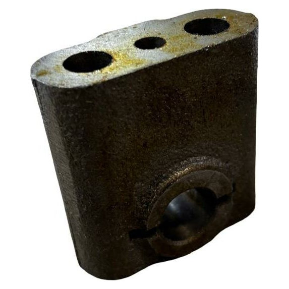 Стойка оси коромысел крайняя (двигатель Д-245)